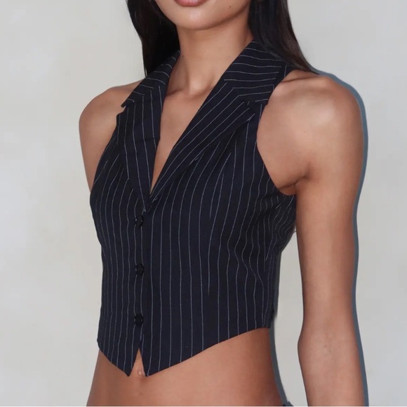 Tiger mist black pin stripe top - Picture 2 of 4